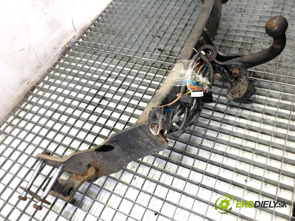 HYUNDAI SANTA FE III SUV 2014 145 kW 2.2 CRDi 4WD 2199 Hák tažné zařízení 2W280ADE01 (Tažné zařízení)