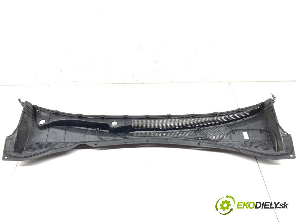 HYUNDAI SANTA FE III SUV 2014 145 kW 2.2 CRDi 4WD 2199 Torpédo, plast pod čelné okno 86151-2W000 (Torpédo (plast pod čelným sklom))