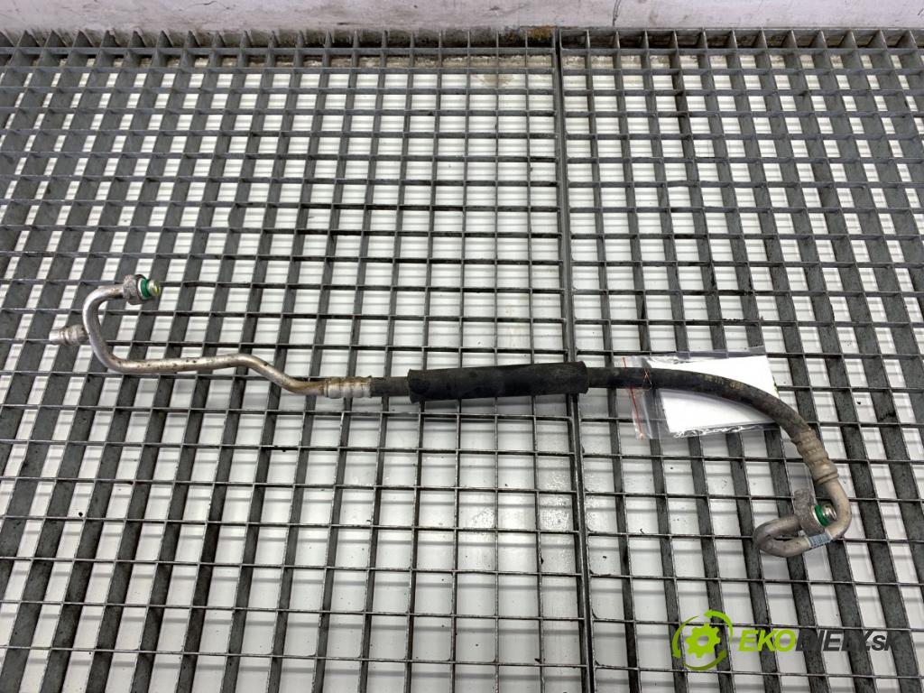 HYUNDAI SANTA FE III SUV 2014 145 kW 2.2 CRDi 4WD 2199 rúrka klimatizace  (Trubka klimatizace)