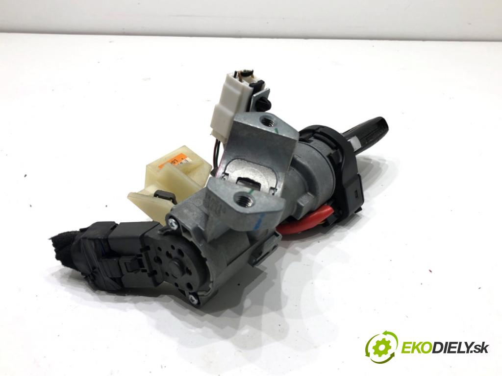 HYUNDAI SANTA FE III SUV 2014 145 kW 2.2 CRDi 4WD 2199 spinačka ZDC2 (Spínacia skrinka)