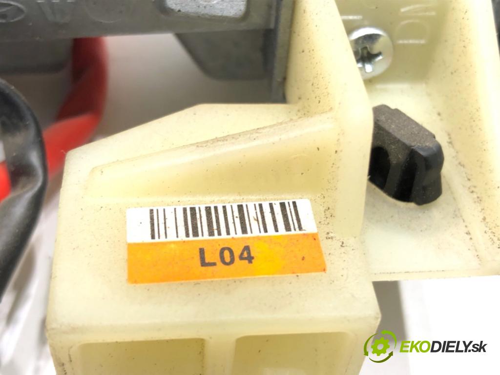 HYUNDAI SANTA FE III SUV 2014 145 kW 2.2 CRDi 4WD 2199 spinačka ZDC2 (Spínacia skrinka)