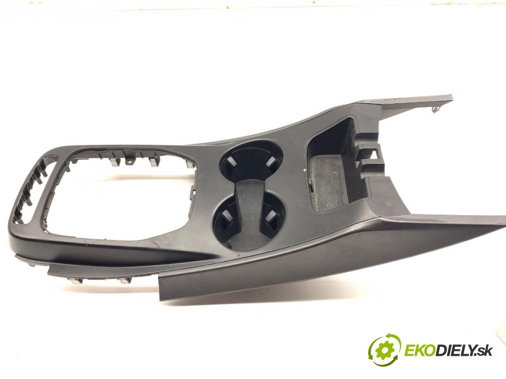 HYUNDAI SANTA FE III SUV 2014 145 kW 2.2 CRDi 4WD 2199 Držiak na nápoje 84656-2W005 84650-2W055 (Držiak (úchyt) na nápoje)