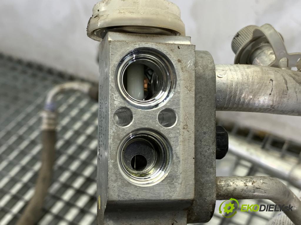 HYUNDAI SANTA FE III SUV 2014 145 kW 2.2 CRDi 4WD 2199 rúrka klimatizácie F108GDBAA (Rúrka klimatizácie)