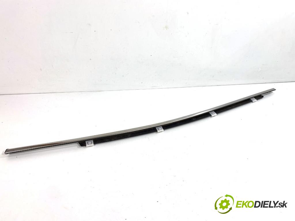 HYUNDAI SANTA FE III SUV 2014 145 kW 2.2 CRDi 4WD 2199 lišta Sbírání: zadní část pravý