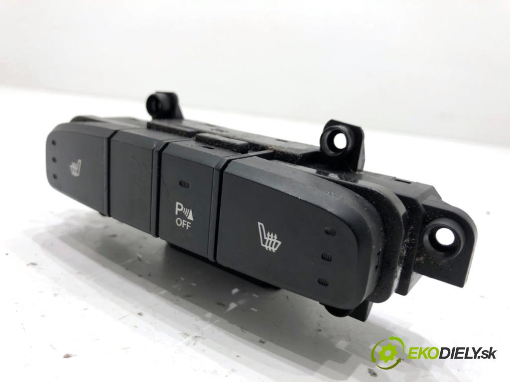 HYUNDAI SANTA FE III SUV 2014 145 kW 2.2 CRDi 4WD 2199 přepínač ohřívání 93310-2W030