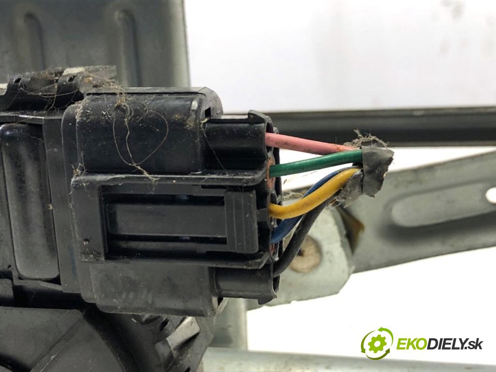 HYUNDAI SANTA FE III SUV 2014 145 kW 2.2 CRDi 4WD 2199 Mechanizmus stieračov predný  (Motorček stieračov predný)