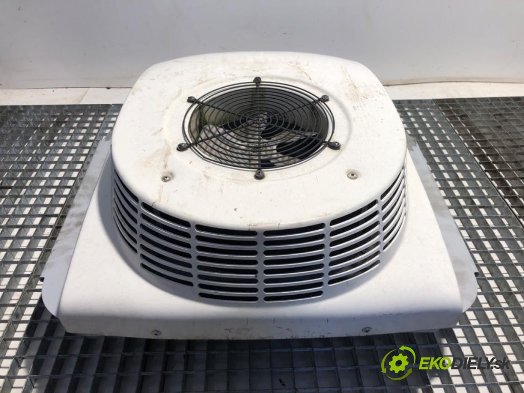 SCANIA P,G,R,T - series Ciągnik siodłowy 2008 279 kW R 380 279 kW [380 KM] olej napędowy 2004 - 2022 10600 KLIMATIZACE: zabudovaná CA-0800-DC-W