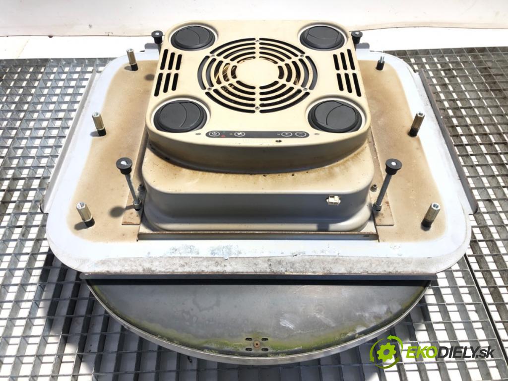 SCANIA P,G,R,T - series Ciągnik siodłowy 2008 279 kW R 380 279 kW [380 KM] olej napędowy 2004 - 2022 10600 KLIMATIZACE: zabudovaná CA-0800-DC-W