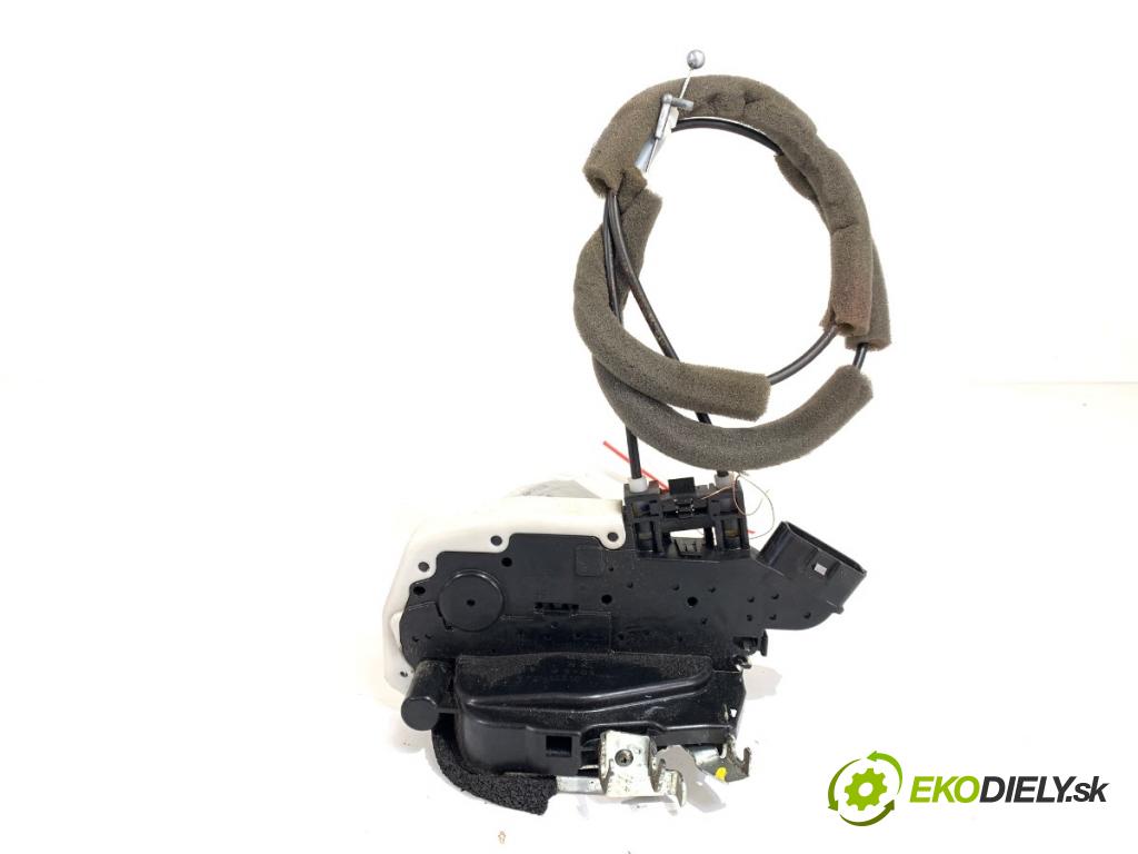 NISSAN MICRA K13 liftback 2016 59 kW 1.2 1198 zámok Dvere pravy predný T72-13510