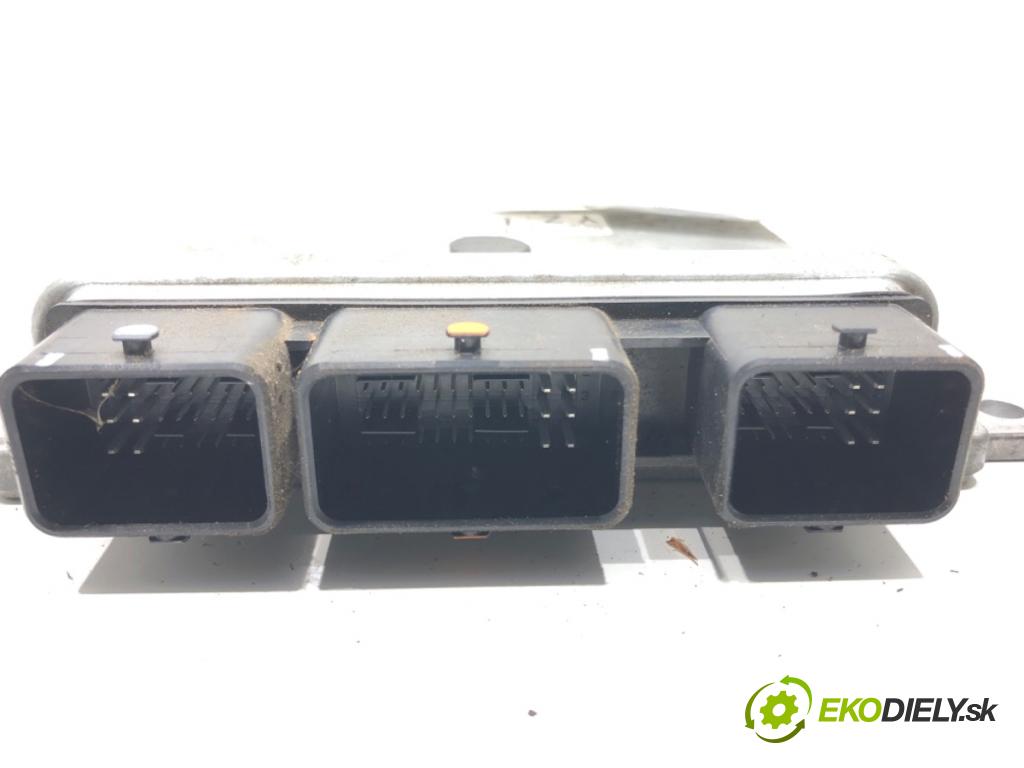 NISSAN MICRA K13 liftback 2016 59 kW 1.2 1198 riadiaca jednotka Motor NEC001-880 (Riadiaca jednotka)