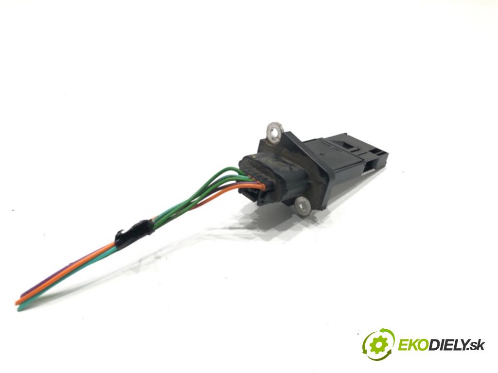 NISSAN MICRA K13 liftback 2016 59 kW 1.2 1198 Váha vzduchu  (Váha vzduchu)