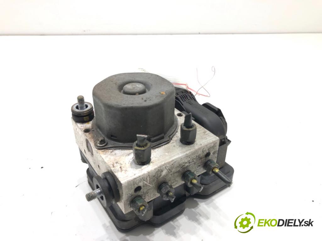 NISSAN MICRA K13 liftback 2016 59 kW 1.2 1198 Pumpa ABS 47660-3HN5A (Pumpa ABS)