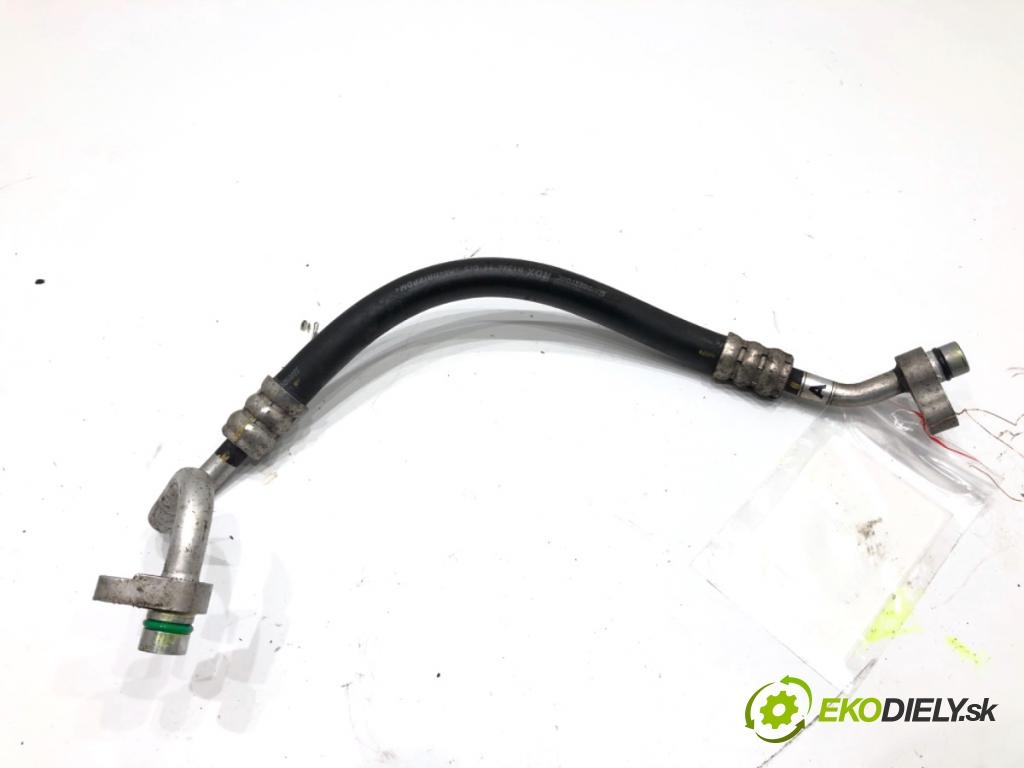 NISSAN MICRA K13 liftback 2016 59 kW 1.2 1198 rúrka klimatizace  (Trubka klimatizace)