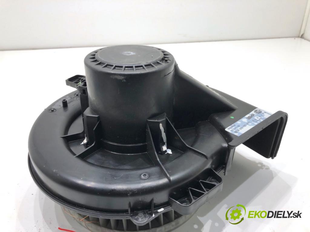 AUDI A2 liftback 2001 55 kW 1.4 1390 ventilátor kúrenia 8EW009157