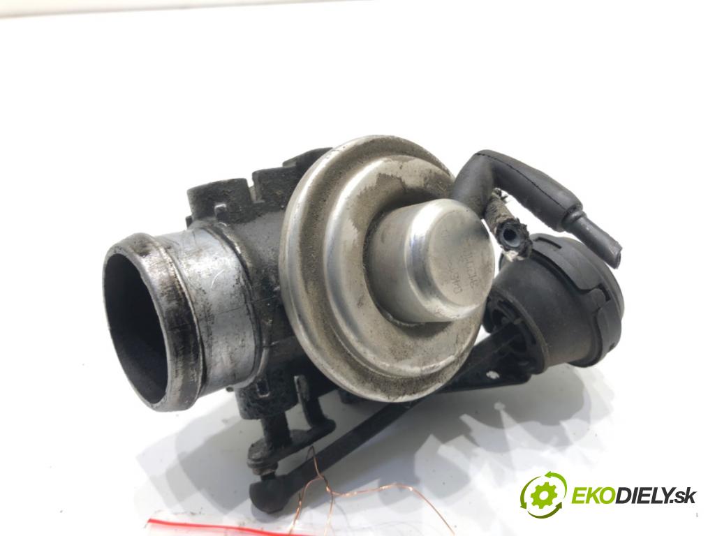 AUDI A2 liftback 2001 55 kW 1.4 1390 Škrtiaca klapka 045131501D (Škrtiaca klapka)