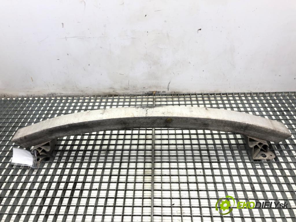 AUDI A2 liftback 2001 55 kW 1.4 1390 výztuha nárazníka přední část  (Přední výztuha)