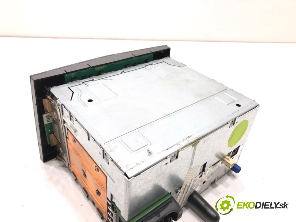 OPEL ZAFIRA B nadwozie wielkoprzestrzenne (MPV) 2006 74 kW 1.9 CDTI (M75) 1910 RADIO 13188465 (Audio zariadenie)