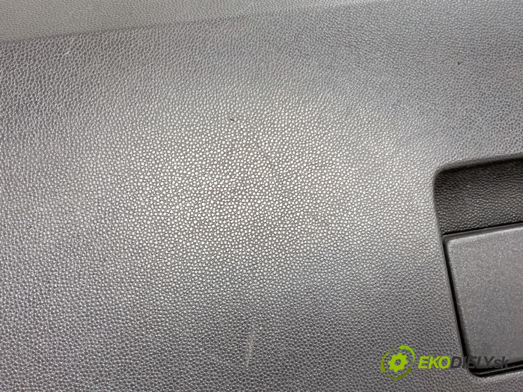 OPEL ZAFIRA B nadwozie wielkoprzestrzenne (MPV) 2006 74 kW 1.9 CDTI (M75) 1910 Priehradka, kastlík spolujazdca 13150268 (Priehradka (kastlík))