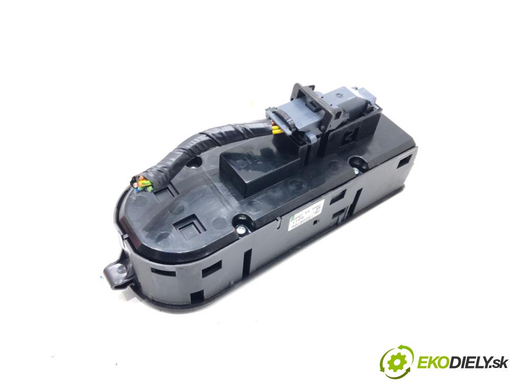 OPEL ZAFIRA B nadwozie wielkoprzestrzenne (MPV) 2006 74 kW 1.9 CDTI (M75) 1910 Prepínač okien 13228706 (Prepínacie páčky pod volantom)