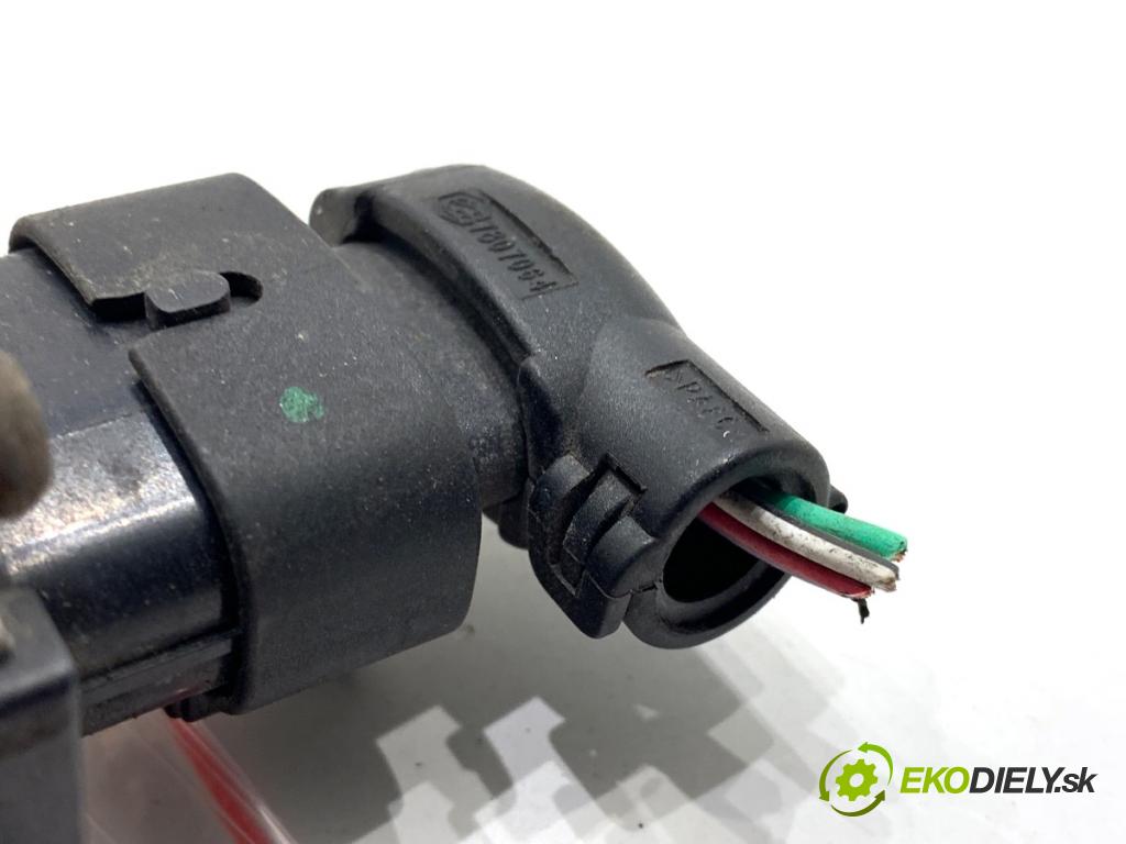 OPEL ZAFIRA B nadwozie wielkoprzestrzenne (MPV) 2006 74 kW 1.9 CDTI (M75) 1910 Váha vzduchu 55350046 (Váha vzduchu)