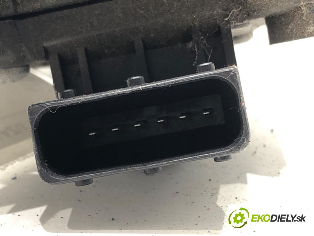 OPEL ZAFIRA B nadwozie wielkoprzestrzenne (MPV) 2006 74 kW 1.9 CDTI (M75) 1910 Potenciometer plynu 9202341 (Potenciometer plynového pedálu)