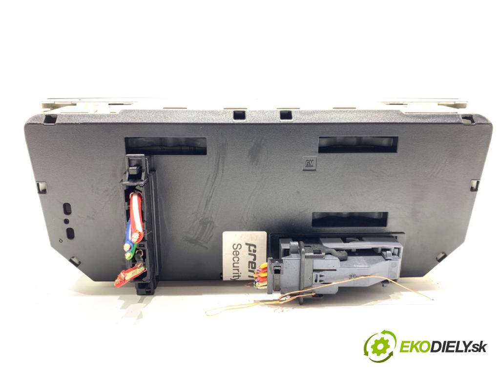 OPEL ZAFIRA B nadwozie wielkoprzestrzenne (MPV) 2006 74 kW 1.9 CDTI (M75) 1910 Panel ovládania kúrenia 13201300 (Prepínacie páčky pod volantom)