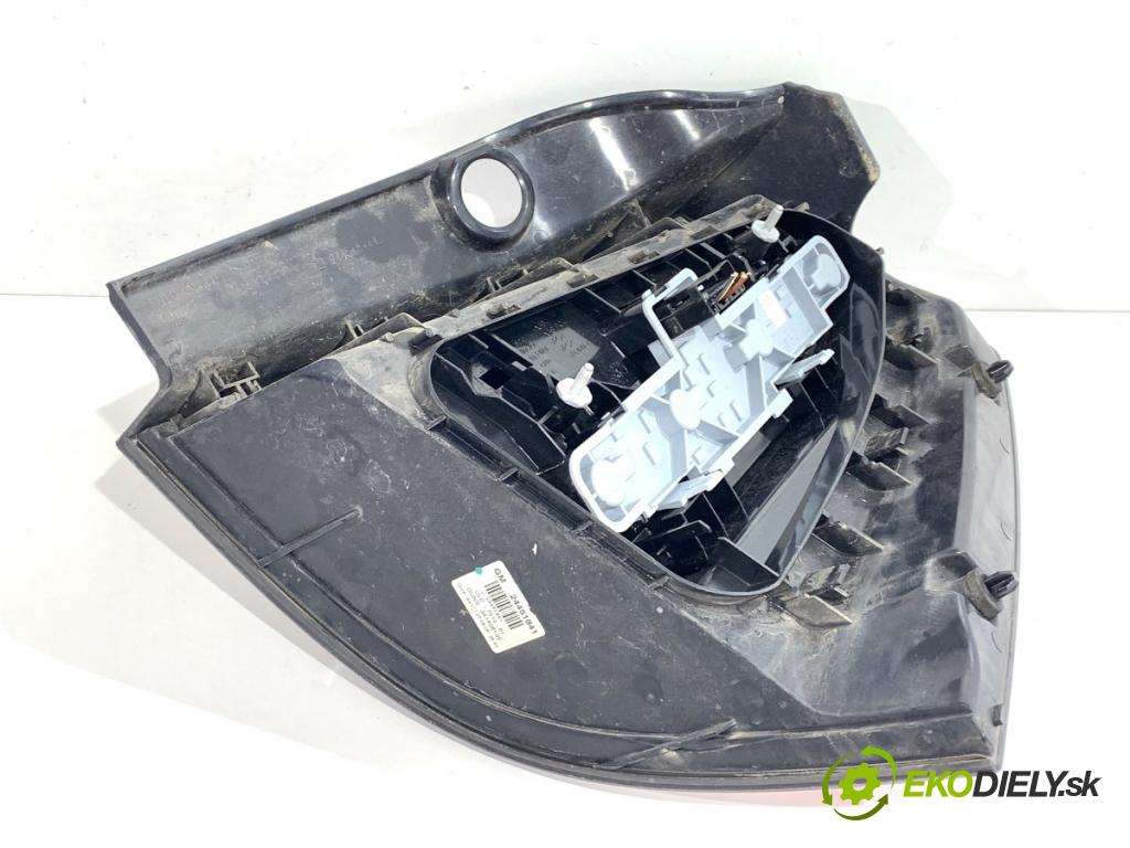 OPEL ZAFIRA B nadwozie wielkoprzestrzenne (MPV) 2006 74 kW 1.9 CDTI (M75) 1910 Svetlo ľavy zad