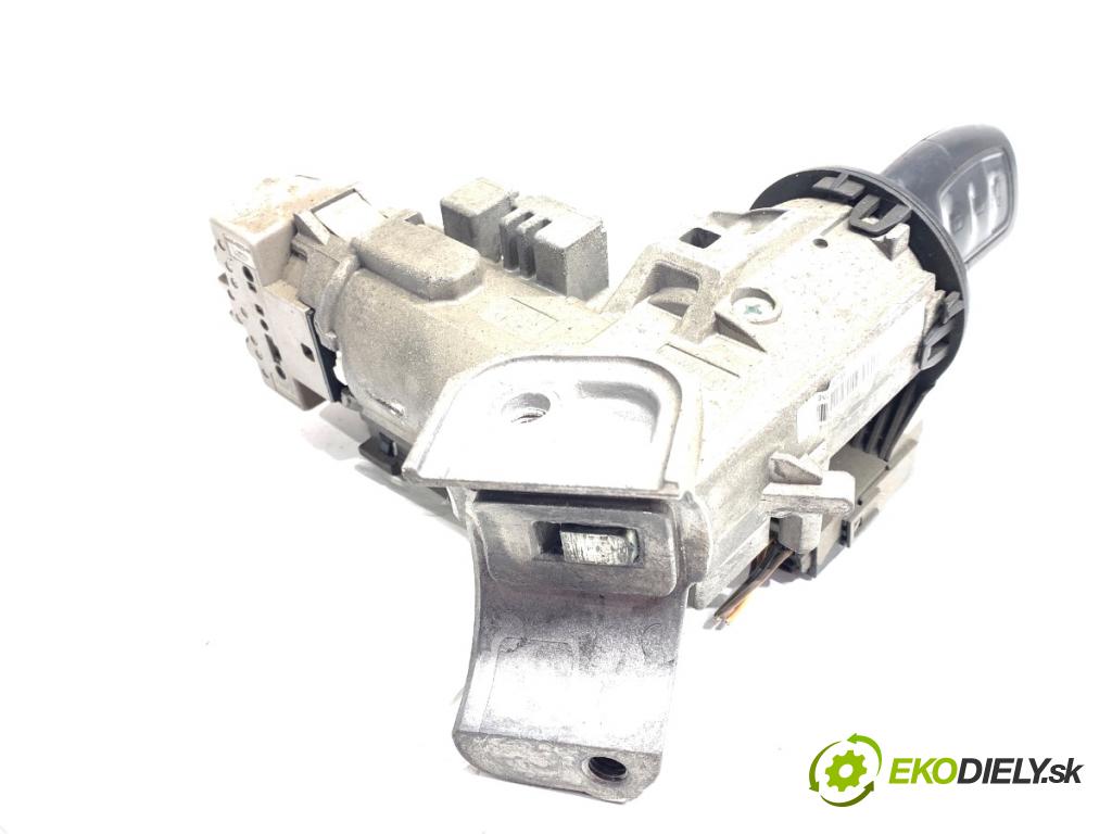 FORD FIESTA MK7 liftback 2010 55 kW 1.6 TDCi 1560 spinačka 8A6T-15607-AB (Spínacia skrinka)