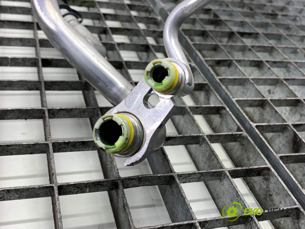 VOLVO V60 I Kombi 2018 110 kW 2.0 D3 1969 rúrka klimatizace  (Trubka klimatizace)