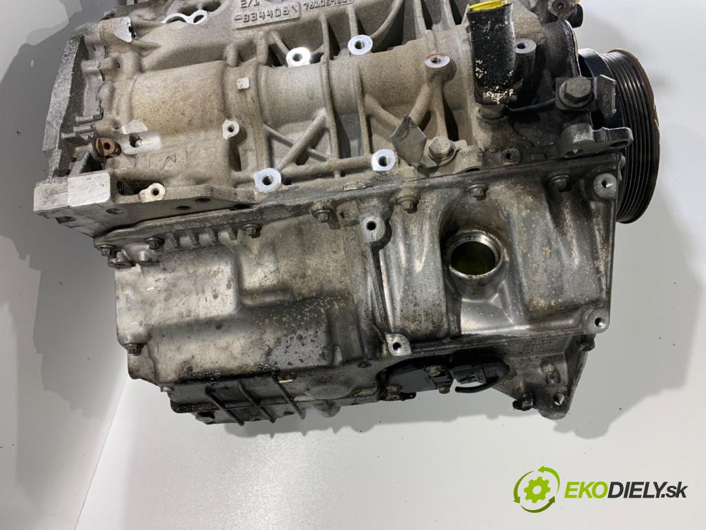 BMW F32 coupe 2014 135 kW 420 d xDrive 1995 Motor N47 (Motor)