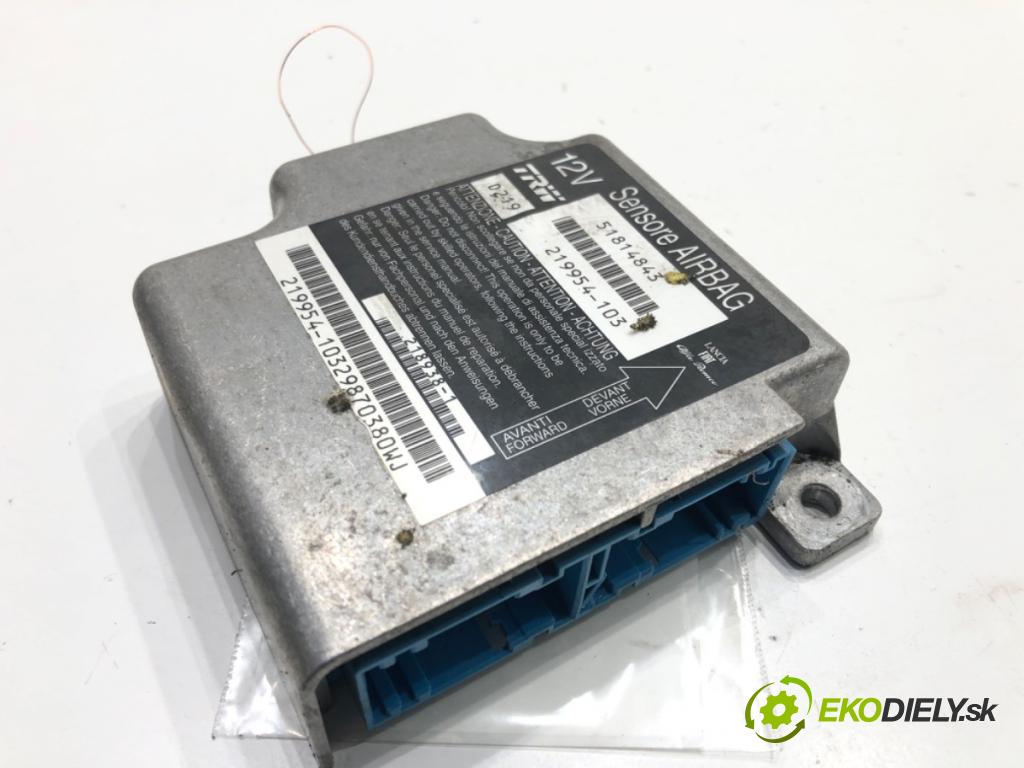 FIAT CROMA nadwozie zamknięte / kombi 2008 88 kW 1.9 MJTD (194AXB1B) 1910 senzor airbag 51814843 (Snímač)