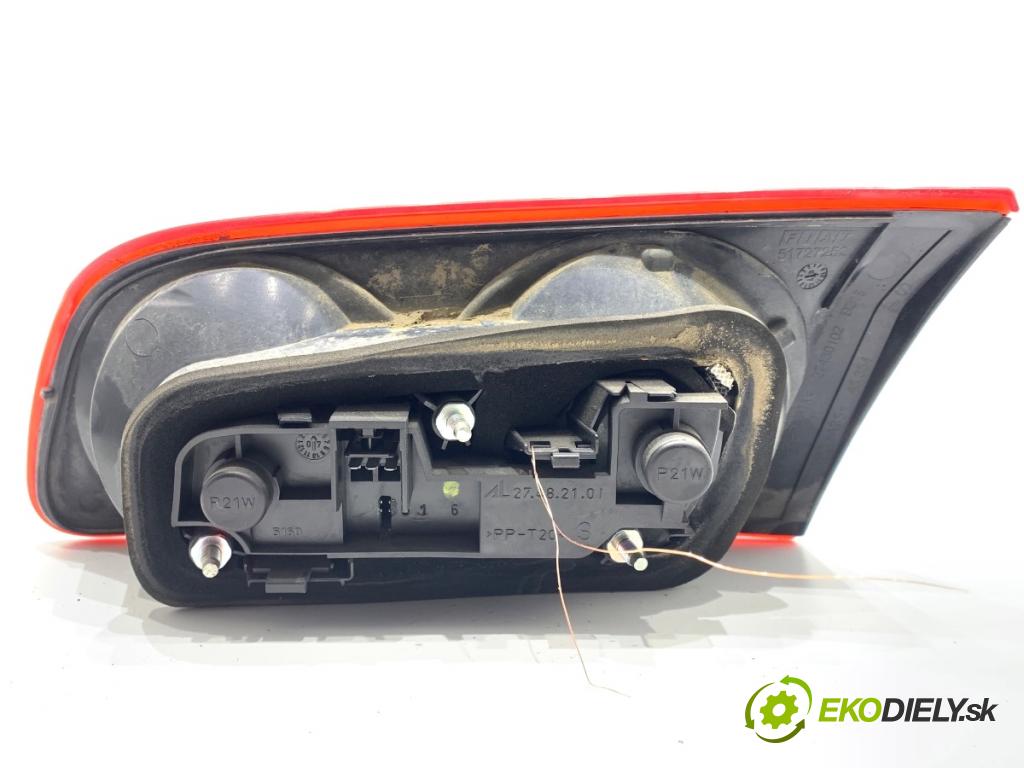 FIAT CROMA nadwozie zamknięte / kombi 2008 88 kW 1.9 MJTD (194AXB1B) 1910 Svetlo zad ľavá strana vnútorná 51727252 (Kľučka dverí ostatné)
