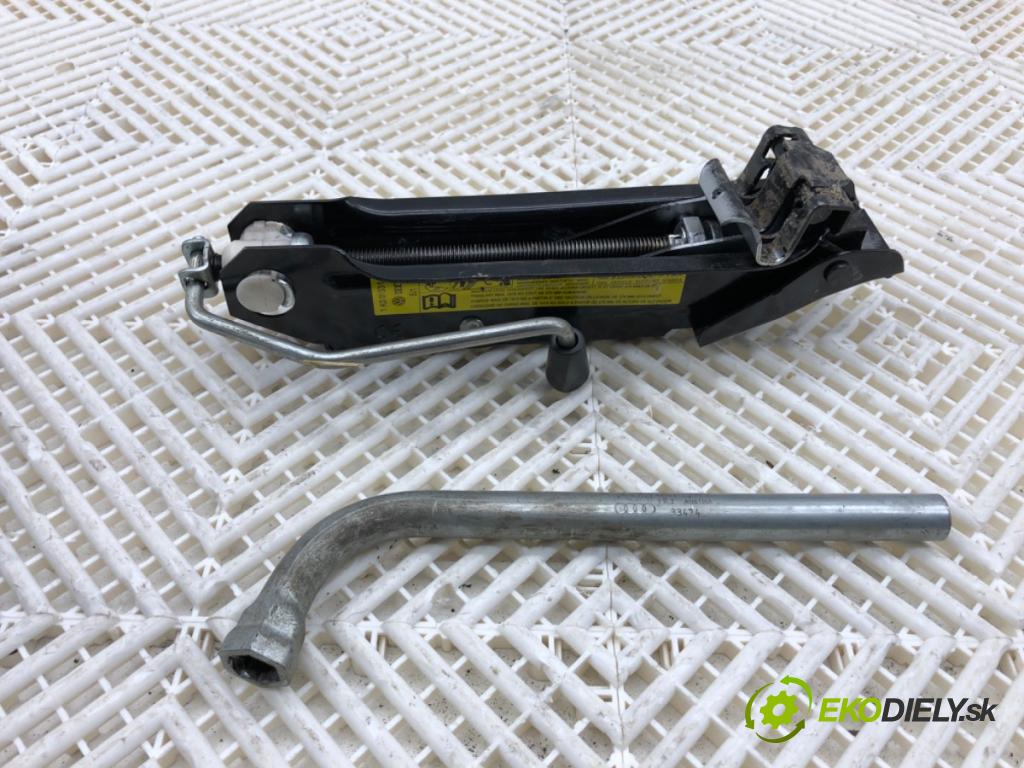 VW GOLF VI liftback 2010 77 kW 1.6 TDI 1598 Súprava náradia 1K0012115F