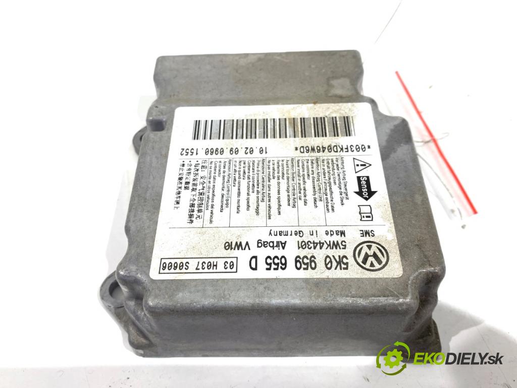 VW GOLF VI liftback 2010 77 kW 1.6 TDI 1598 senzor airbag 5K0959655D (Snímač)