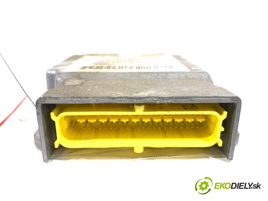 VW GOLF VI liftback 2010 77 kW 1.6 TDI 1598 senzor airbag 5K0959655D (Snímač)