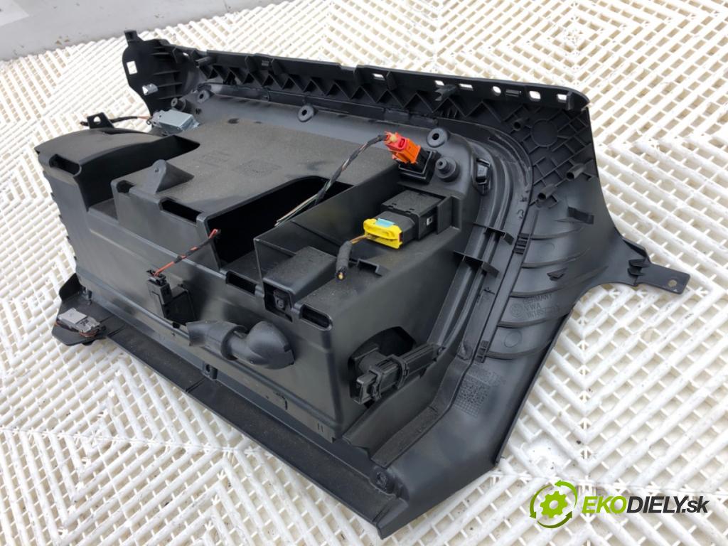 VW GOLF VI liftback 2010 77 kW 1.6 TDI 1598 Priehradka, kastlík spolujazdca 1K1857290E (Priehradka (kastlík))