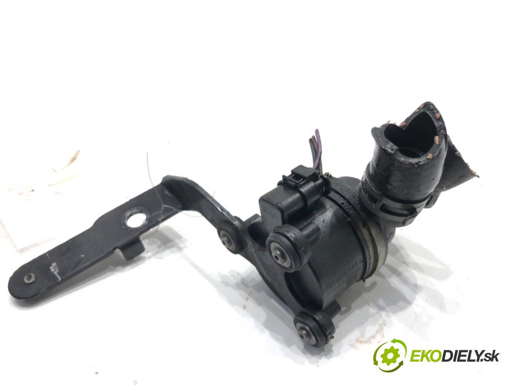 VW GOLF VI liftback 2010 77 kW 1.6 TDI 1598 DALŠÍ: pumpa vody 5N0965561A (Vodní pumpa)