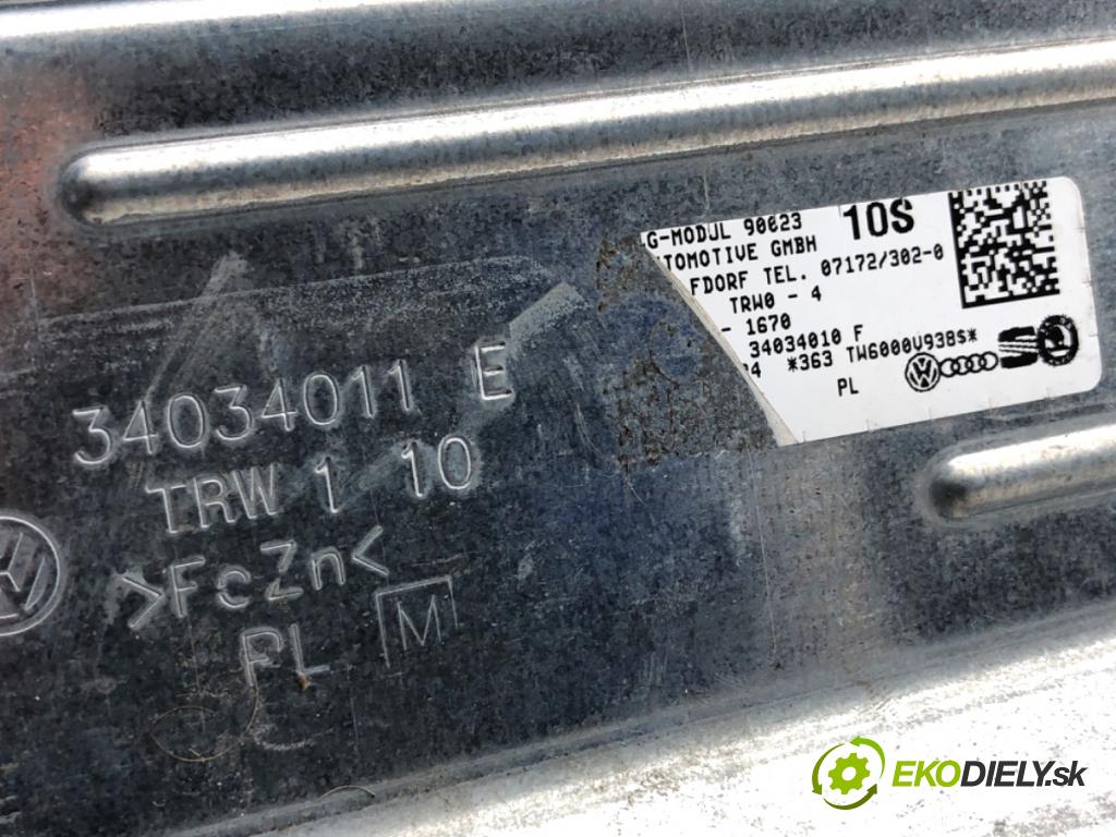 VW GOLF VI liftback 2010 77 kW 1.6 TDI 1598 AirBag koleno: 34034011E