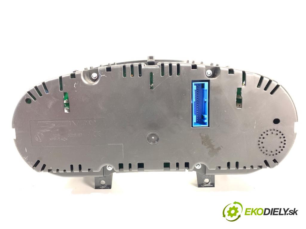 VW GOLF VI liftback 2010 77 kW 1.6 TDI 1598 Prístrojovka 5K0920870G (Prístrojová doska)