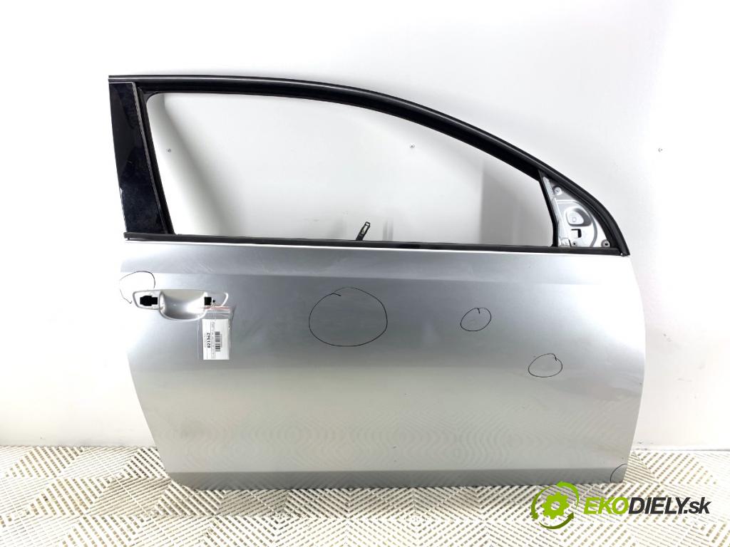 VW GOLF VI liftback 2010 77 kW 1.6 TDI 1598 Dvere pravy predný 