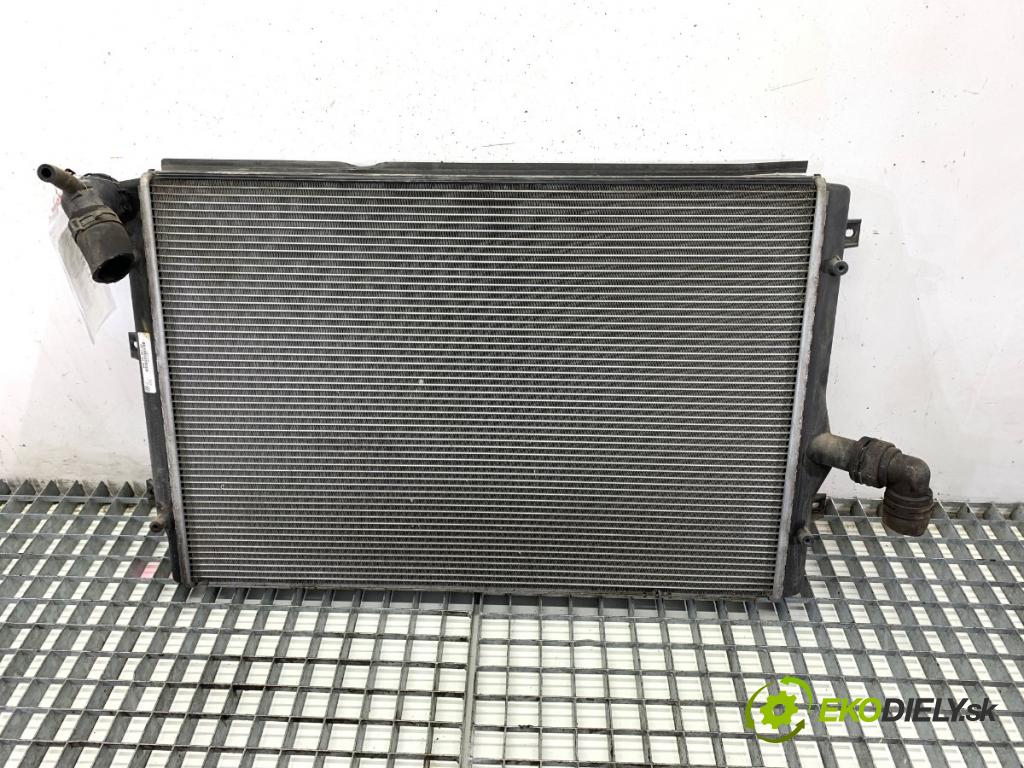VW GOLF VI liftback 2010 77 kW 1.6 TDI 1598 chladič vody 1K0121251DD (Vodní chladič)
