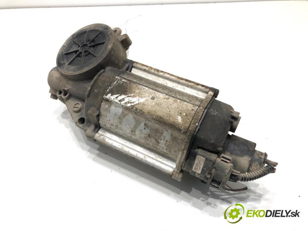 VW GOLF VI liftback 2010 77 kW 1.6 TDI 1598 Motor servočerpadlo 0196B00129