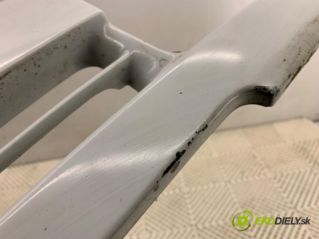 RENAULT MASTER II Skrzynia 2002 84 kW 2.8 dTI 2799 Mriežka maska 7700352125 (Mriežka predná (maska chladiča))