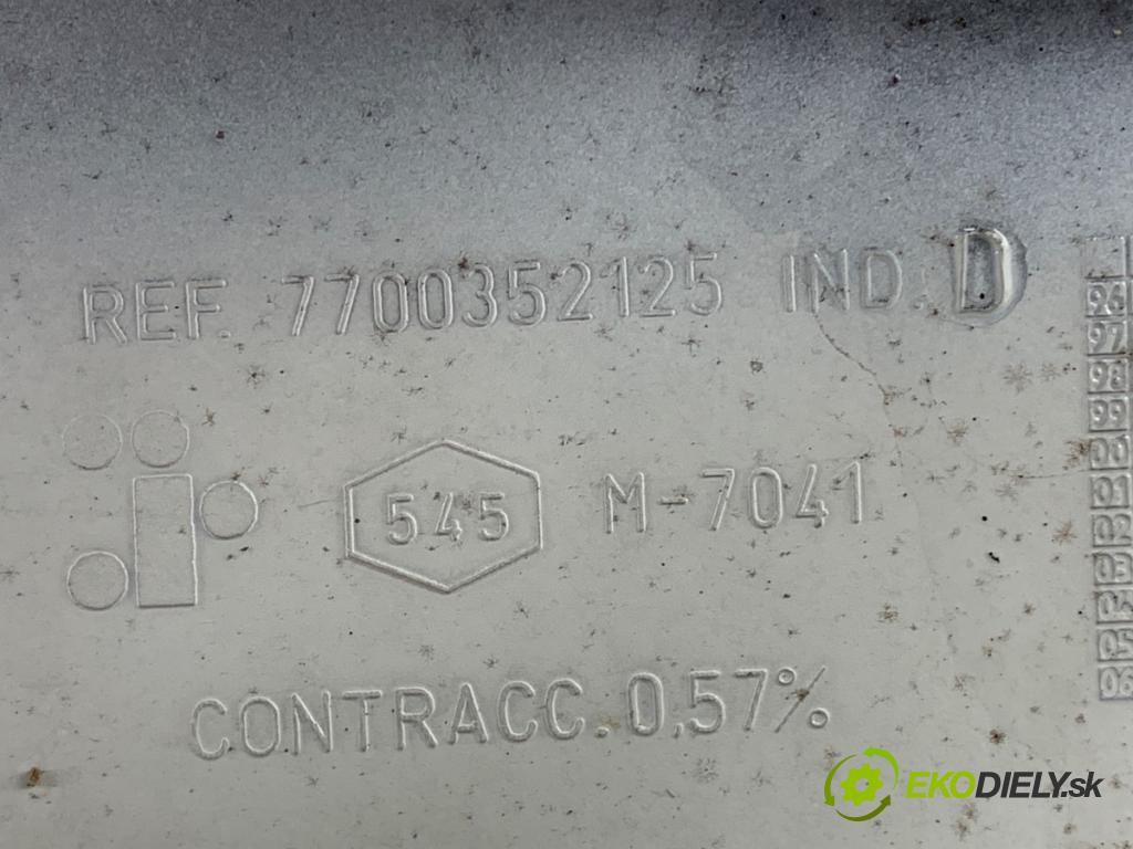 RENAULT MASTER II Skrzynia 2002 84 kW 2.8 dTI 2799 mřížka maska 7700352125 (Přední mřížka (maska chladiče))