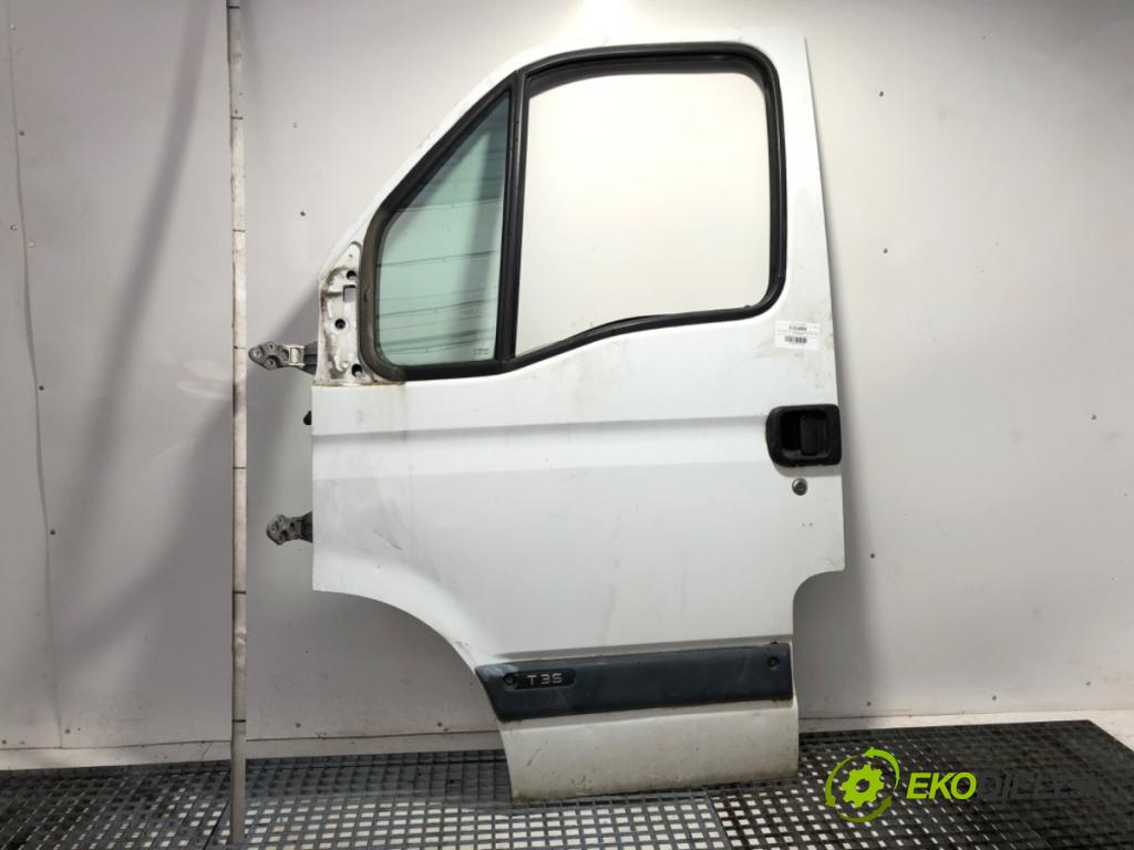 RENAULT MASTER II Skrzynia 2002 84 kW 2.8 dTI 2799 Dvere ľavy predný 