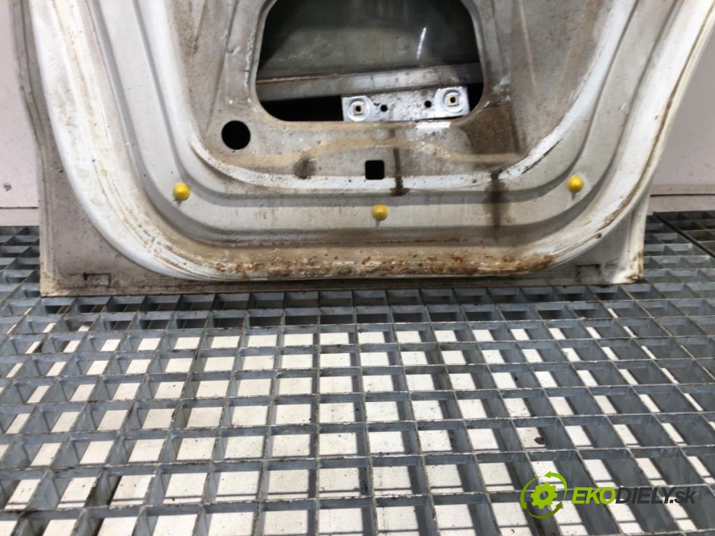 RENAULT MASTER II Skrzynia 2002 84 kW 2.8 dTI 2799 Dvere ľavy predný