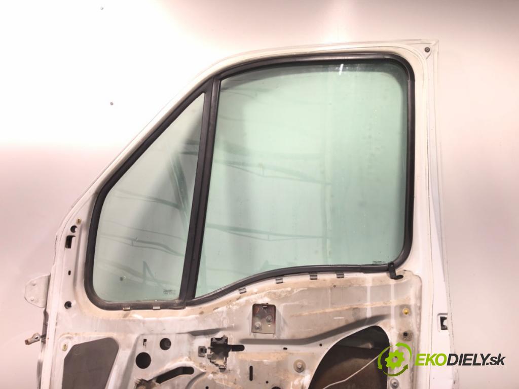 RENAULT MASTER II Skrzynia 2002 84 kW 2.8 dTI 2799 Dvere pravy predný