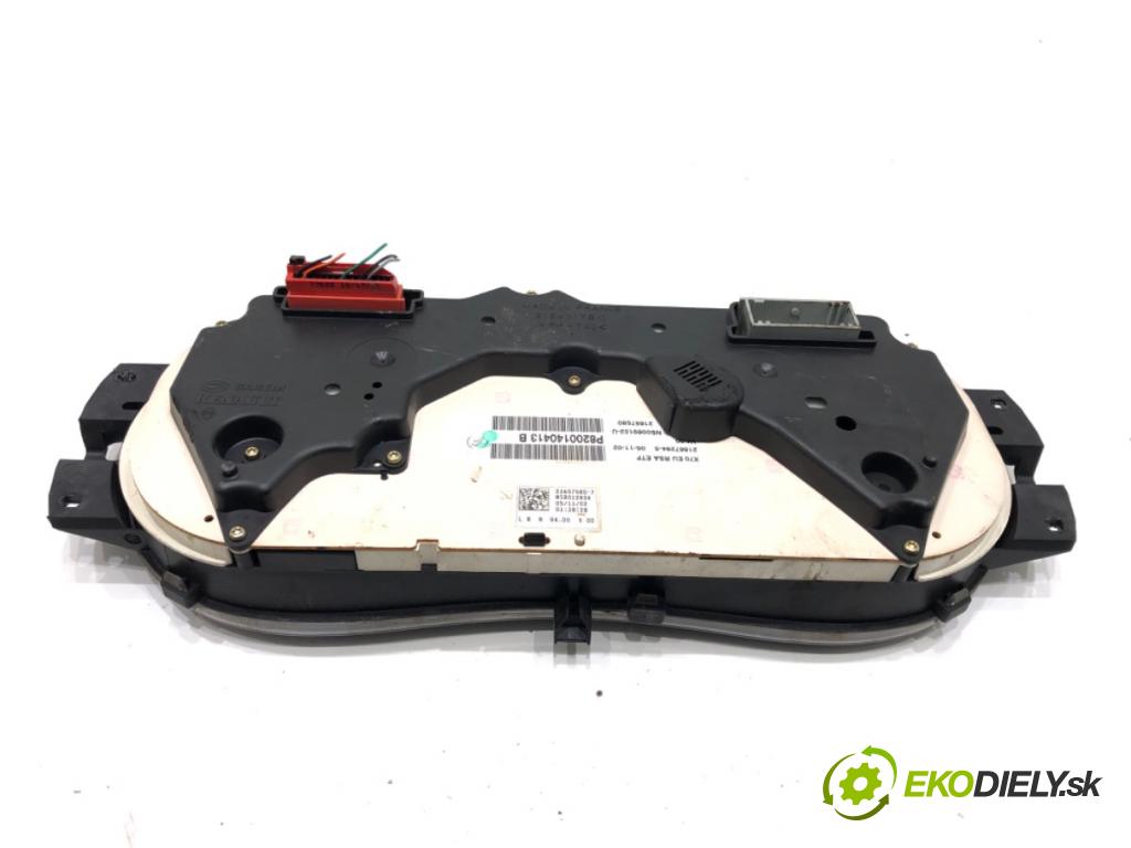 RENAULT MASTER II Skrzynia 2002 84 kW 2.8 dTI 2799 Prístrojovka P8200140413B (Prístrojová doska)