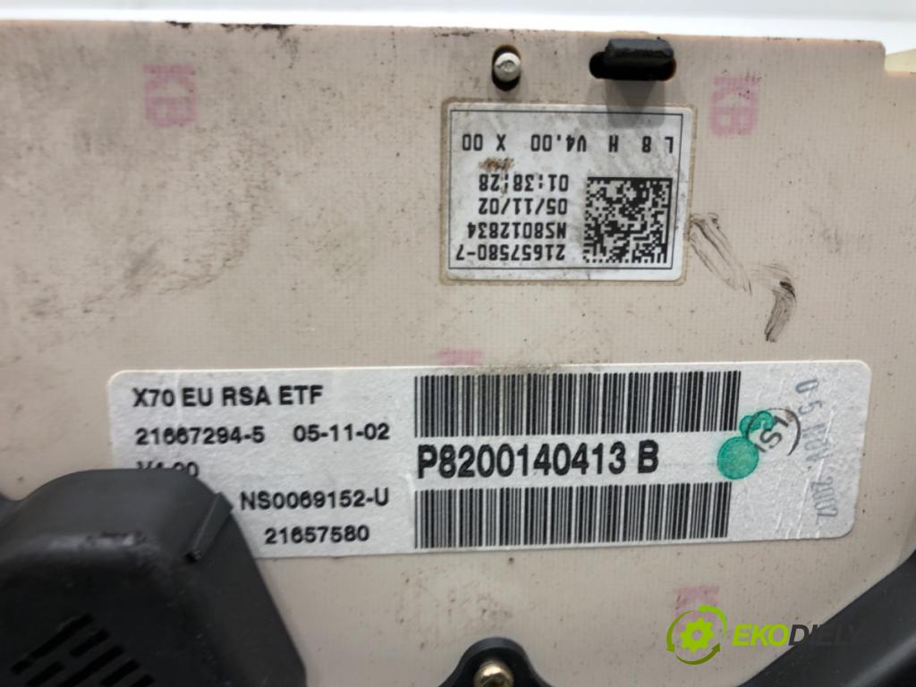 RENAULT MASTER II Skrzynia 2002 84 kW 2.8 dTI 2799 Prístrojovka P8200140413B (Prístrojová doska)