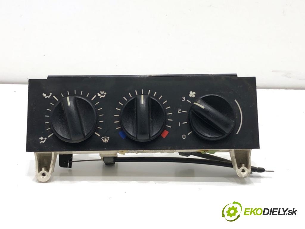 RENAULT MASTER II Skrzynia 2002 84 kW 2.8 dTI 2799 Panel ovládania kúrenia 133761F (Prepínacie páčky pod volantom)